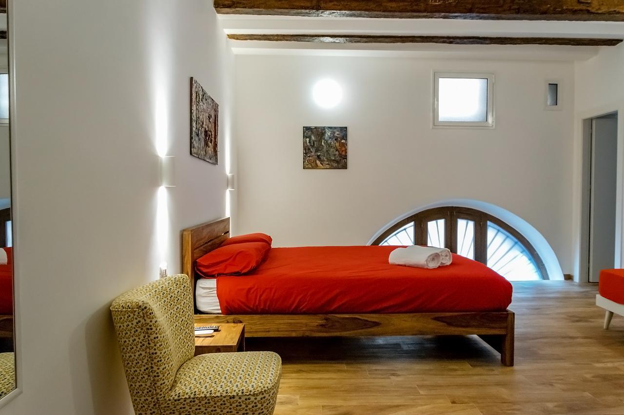 Pensión Kala 2*
